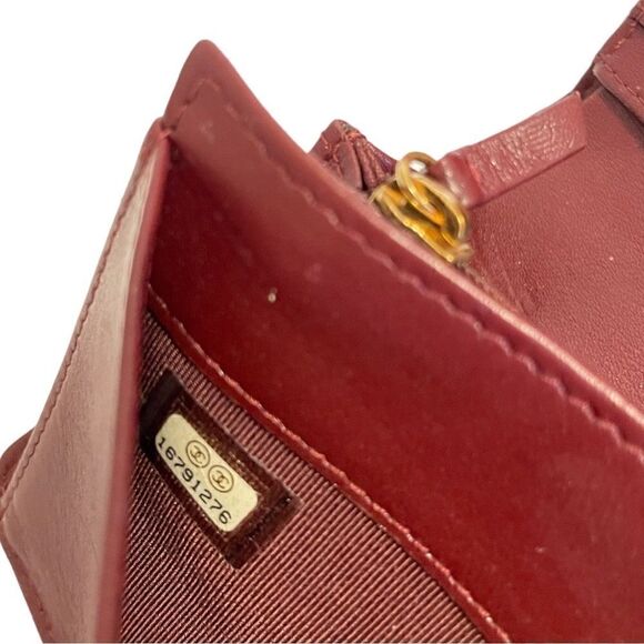 ❤️SOLD❤️2012 CHANEL Continental Black Caviar Quilted CLASSIC Leather Wallet - Picture 5 of 16